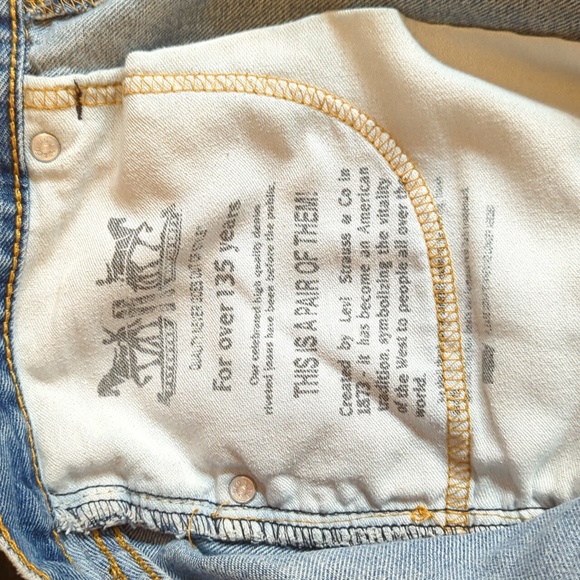 Levi's 550 Jeans - 33x32 - Picture 5 of 7